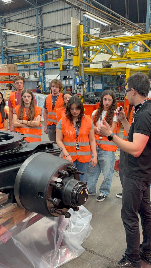 #BoeroAutopartes
#JoSEII2025
#AArEII
#Industria40
#MejoraContinua
#IngenieríaIndustrial
#InnovaciónIndustrial
#TransformaciónDigital
#ProducciónInteligente
#FormaciónTécnica
#EducaciónEIndustria
#TalentoJoven
#DesarrolloProfesional
#IndustriaNacional
#CulturaDeLaMejora
#IngenieríaArgentina
#FuturoIndustrial
